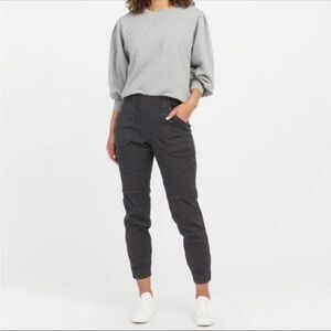 Spanx stretch twill cargo jogger size 2X